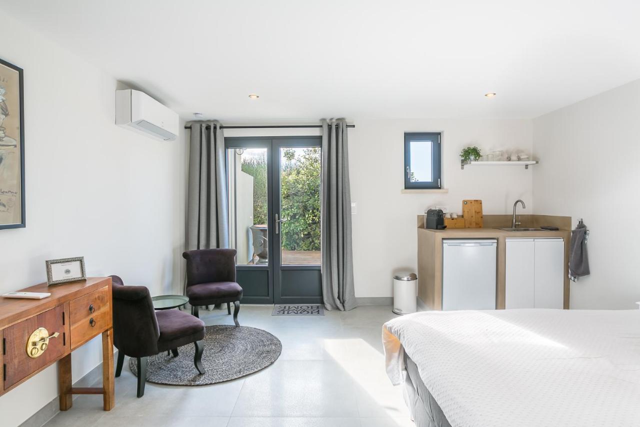 Villa Domitia Chambre D'Hotes Luberon Бонньё Экстерьер фото