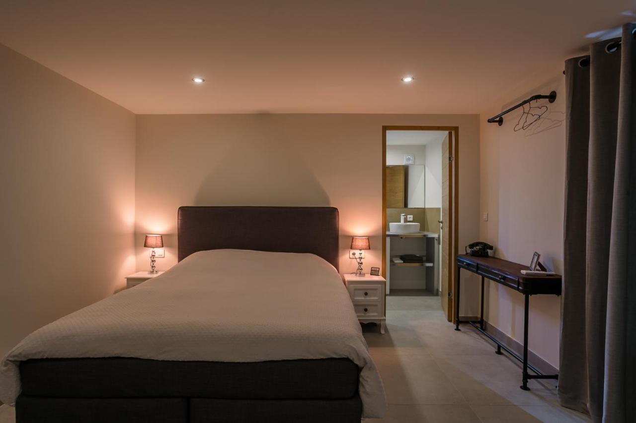 Villa Domitia Chambre D'Hotes Luberon Бонньё Экстерьер фото